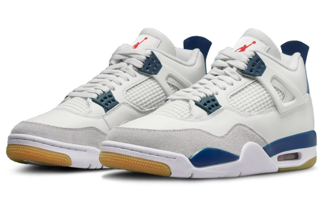 Nike SB x Air Jordan 4 'Navy'