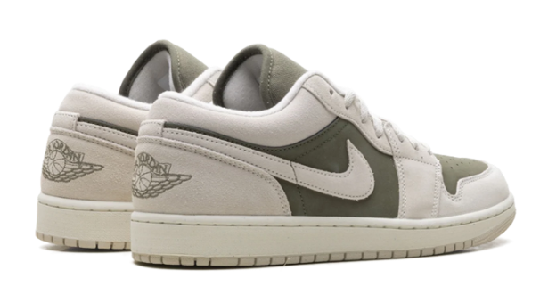 Air Jordan 1 Low SE 'Medium Olive/Sail' (HV4089-201)