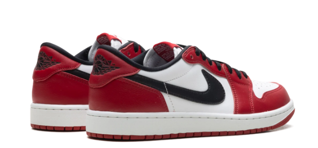 Air Jordan 1 Low OG 'Chicago' 2025 (HQ6998-600)