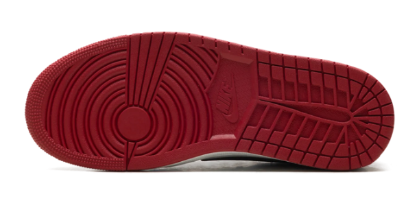 Air Jordan 1 Low OG 'Chicago' 2025 (HQ6998-600)