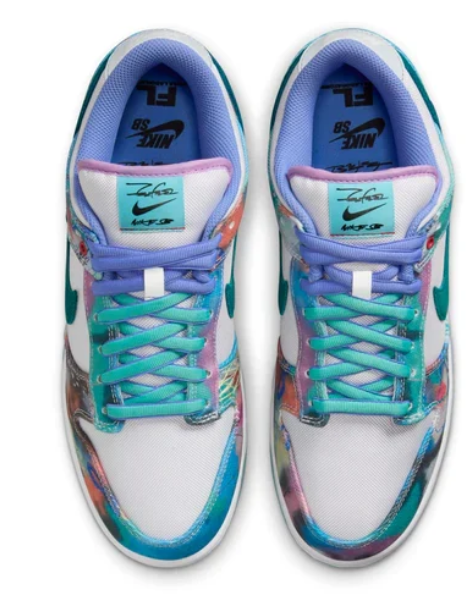 Nike SB Dunk Low x Futura Laboratories 'Bleached Aqua' HF6061-400